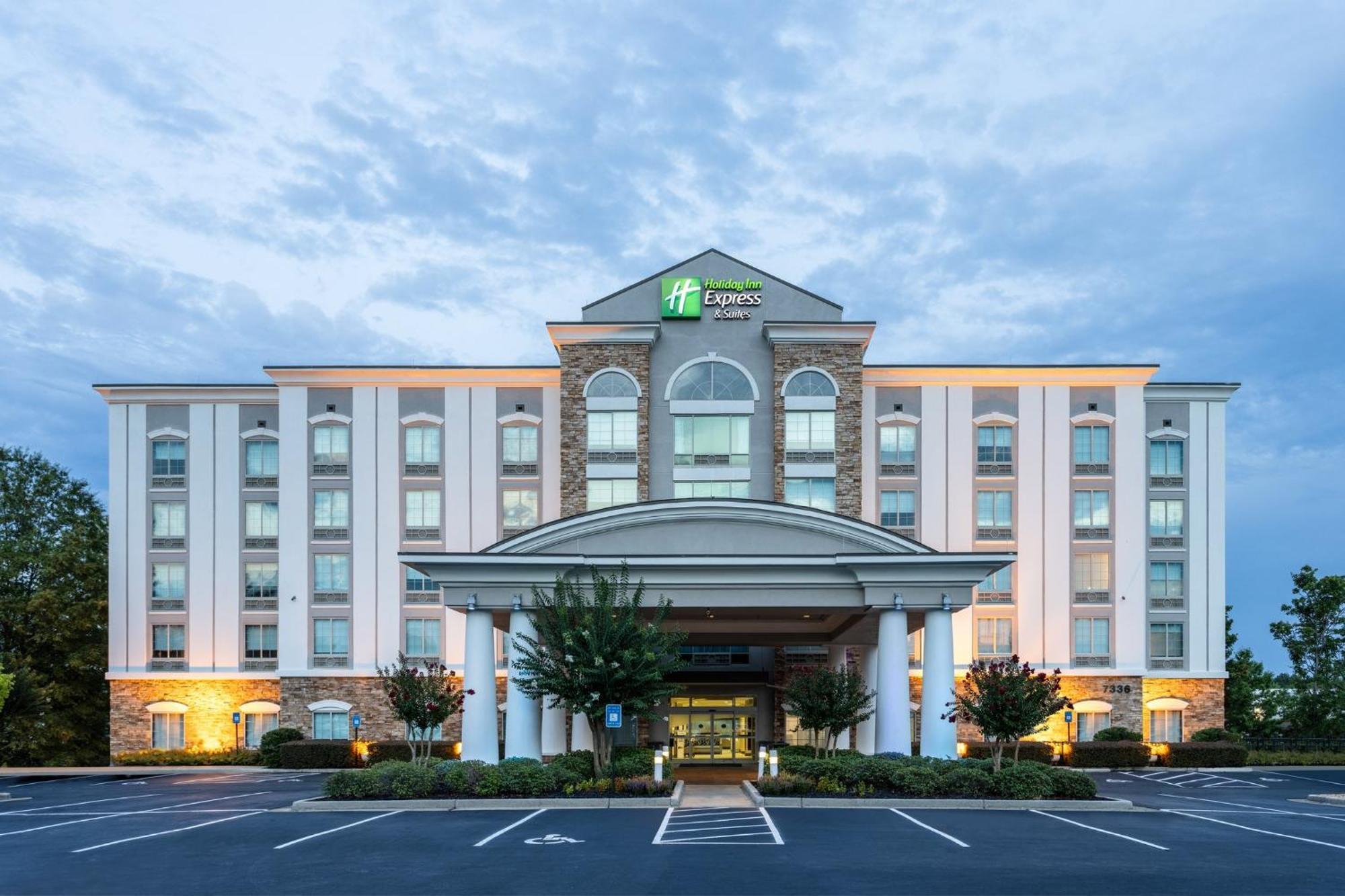 Holiday Inn Express & Suites Columbus At Northlake By Ihg Exterior photo